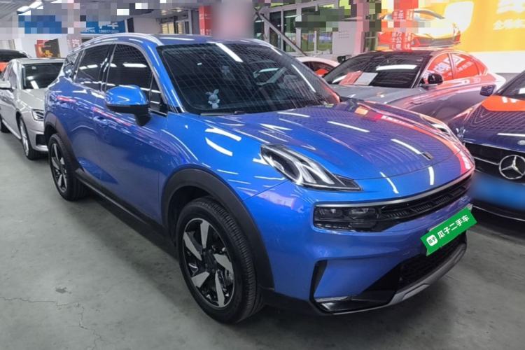 Used Lynk & Co 06 EM-P 2020 PHEV Plus Front Right 45 Deg