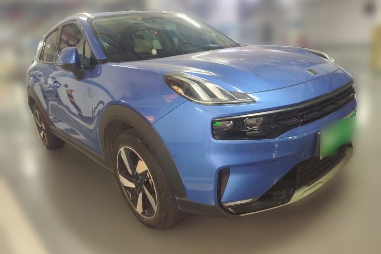 Used Lynk & Co 06 EM-P 2020 PHEV Plus Front Right 45 Deg