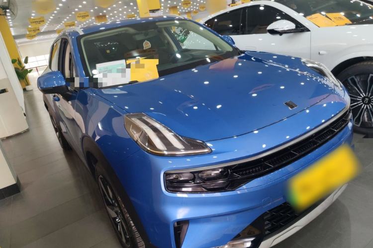 Used Lynk & Co 06 EM-P 2020 PHEV Plus Front Right 45 Deg
