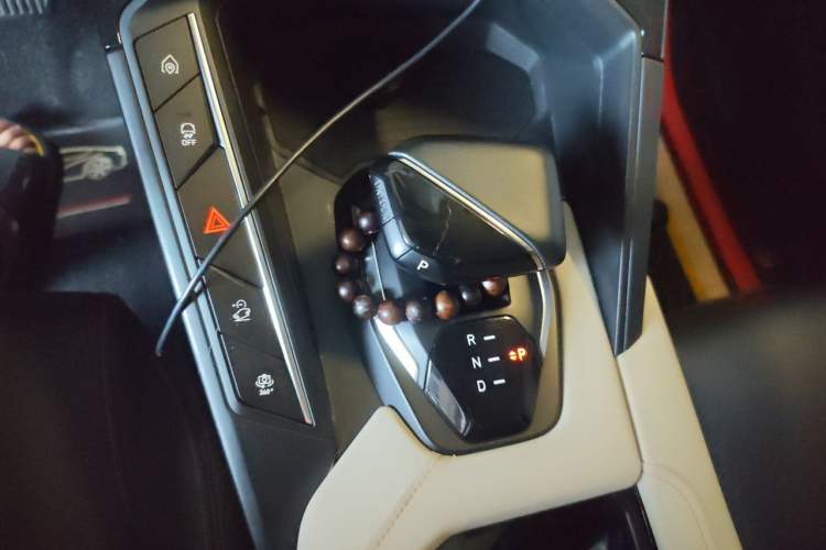 Used Lynk & Co 06 EM-P 2020 PHEV Plus Gear Lever