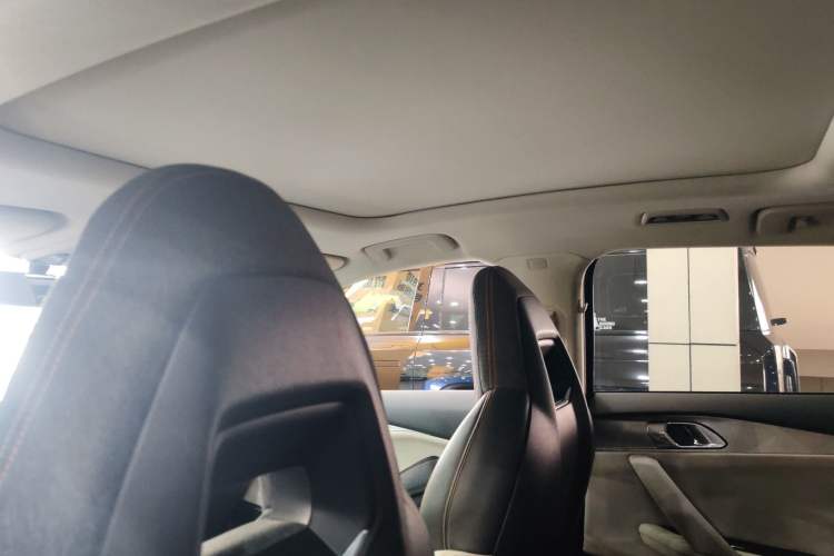 Used Lynk & Co 06 EM-P 2020 PHEV Plus Headliner