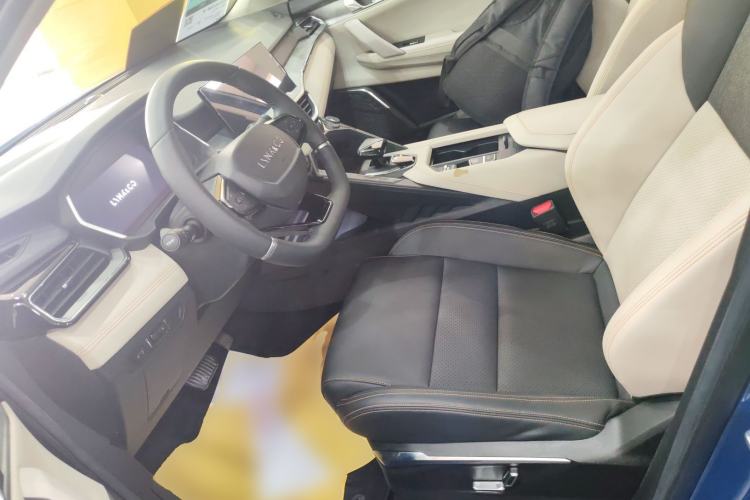 Used Lynk & Co 06 EM-P 2020 PHEV Plus Left Front Seat