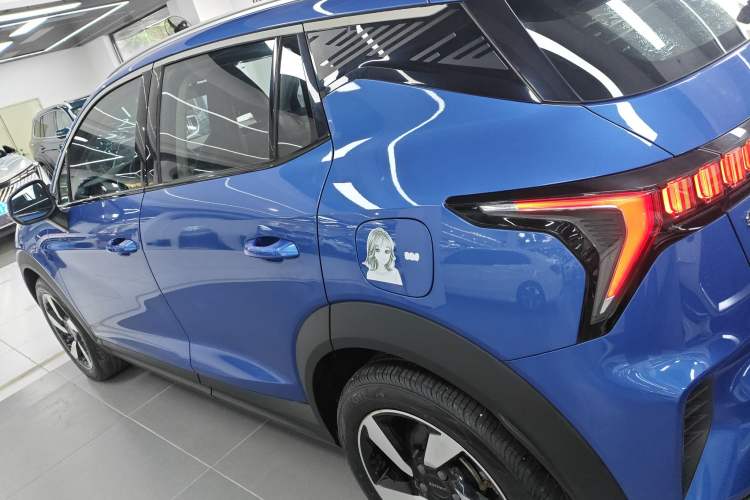 Used Lynk & Co 06 EM-P 2020 PHEV Plus Left Side