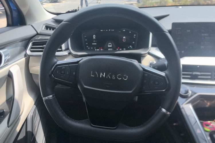 Used Lynk & Co 06 EM-P 2020 PHEV Plus Steering Wheel