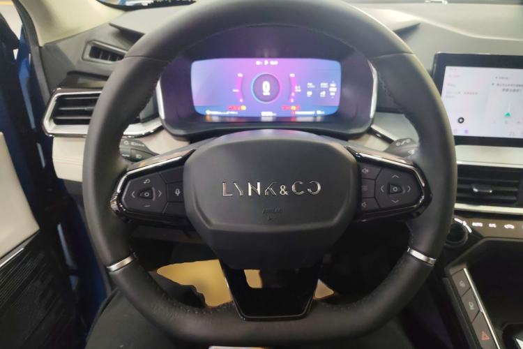 Used Lynk & Co 06 EM-P 2020 PHEV Plus Steering Wheel