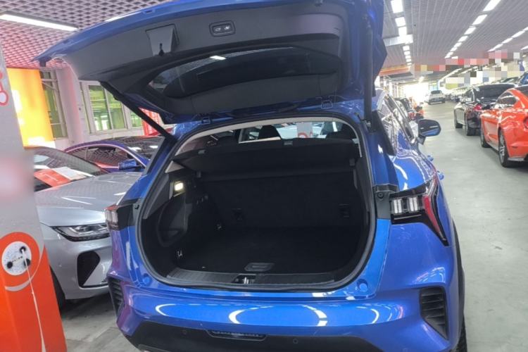 Used Lynk & Co 06 EM-P 2020 PHEV Plus Trunk