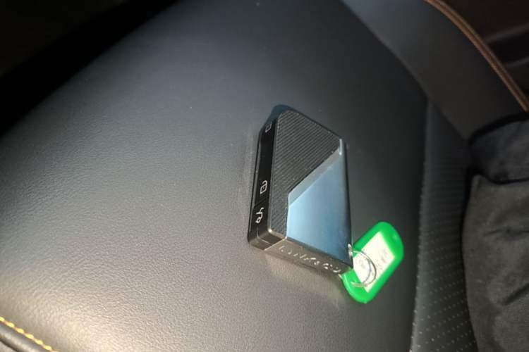 Used Lynk & Co 06 EM-P 2020 PHEV Plus Vehicle Key
