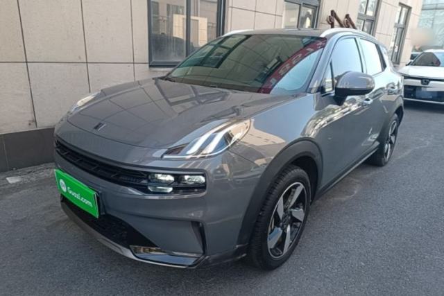 Ojetý Lynk & Co 06 EM-P 2020 PHEV Plus