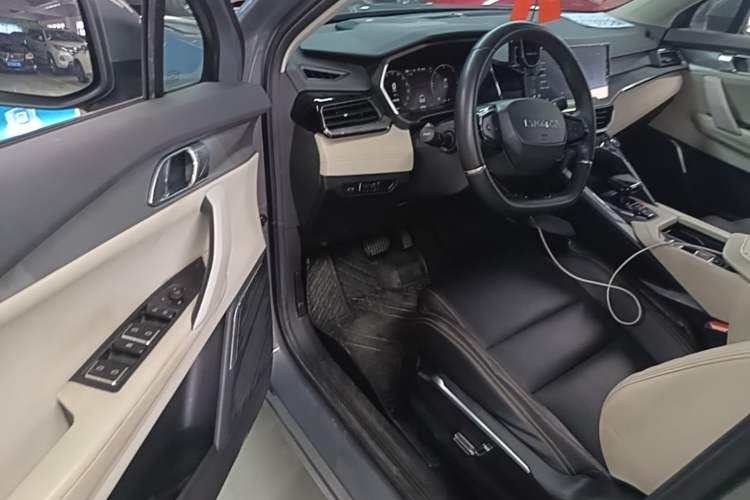 Used Lynk & Co 06 EM-P 2020 PHEV Plus Driver Seat