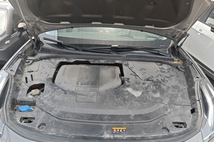 Used Lynk & Co 06 EM-P 2020 PHEV Plus Engine Bay