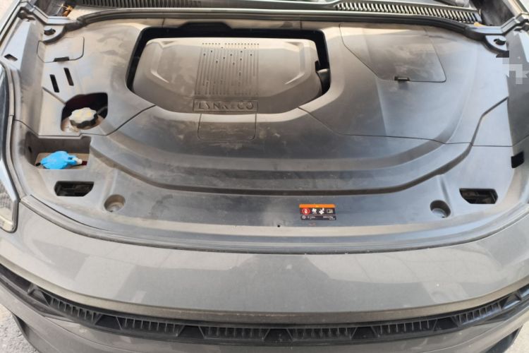 Used Lynk & Co 06 EM-P 2020 PHEV Plus Engine Bay