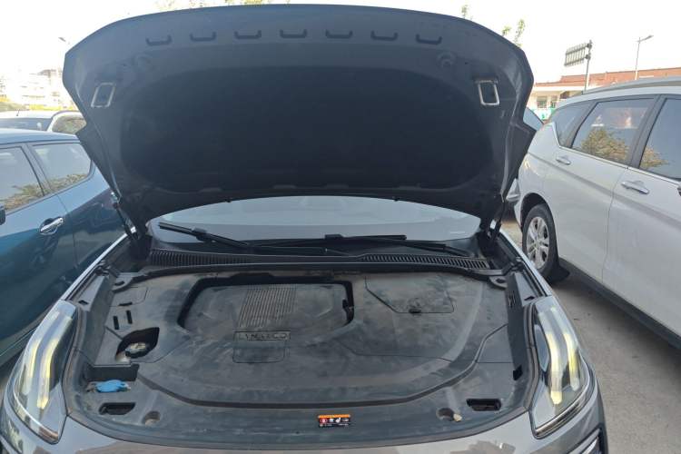 Used Lynk & Co 06 EM-P 2020 PHEV Plus Engine Bay