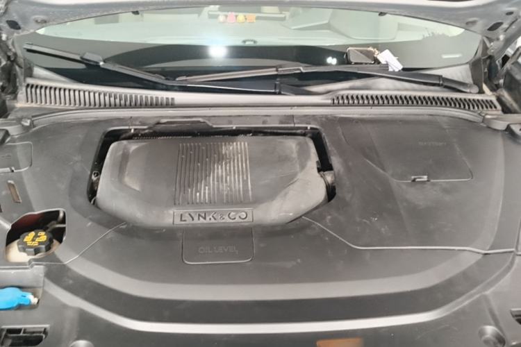 Used Lynk & Co 06 EM-P 2020 PHEV Plus Engine Bay