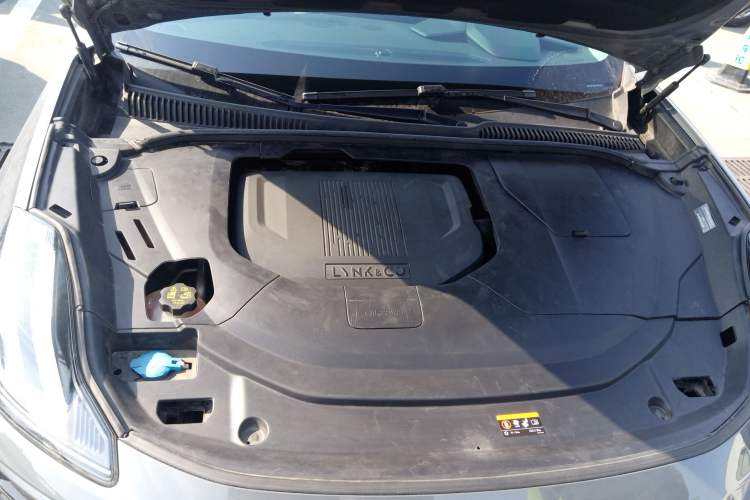 Used Lynk & Co 06 EM-P 2020 PHEV Plus Engine Bay