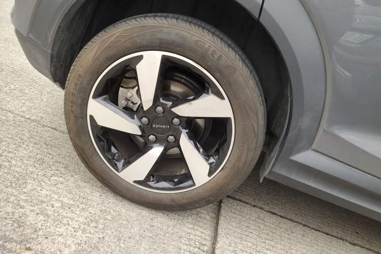 Used Lynk & Co 06 EM-P 2020 PHEV Plus Exterior 5
