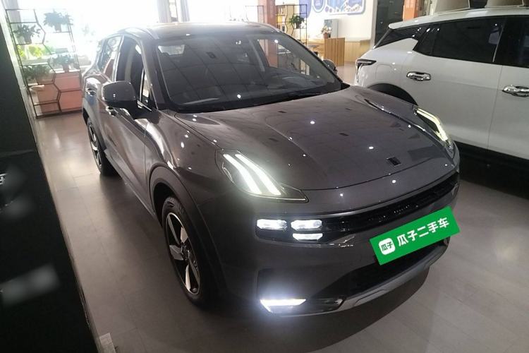 Used Lynk & Co 06 EM-P 2020 PHEV Plus Front Right 45 Deg
