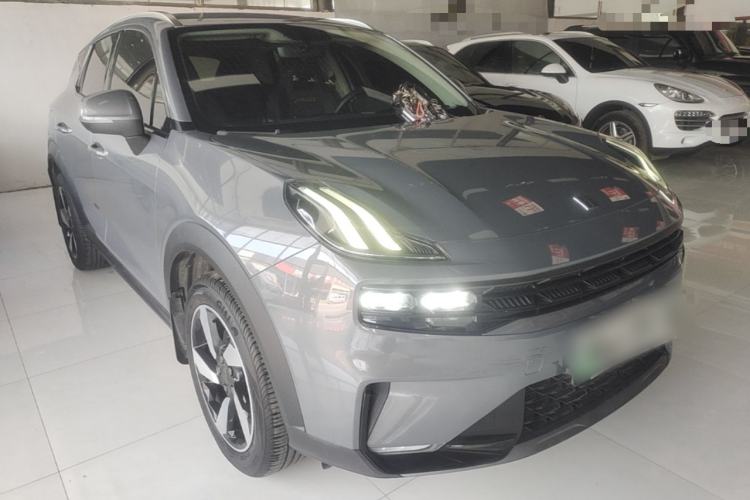 Used Lynk & Co 06 EM-P 2020 PHEV Plus Front Right 45 Deg