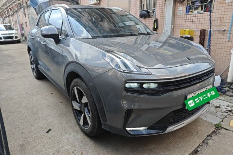 Used Lynk & Co 06 EM-P 2020 PHEV Plus Front Right 45 Deg