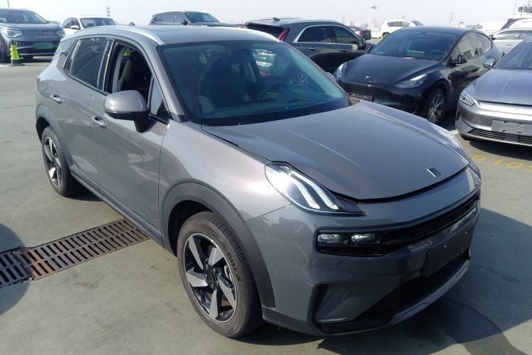 Used Lynk & Co 06 EM-P 2020 PHEV Plus Front Right 45 Deg