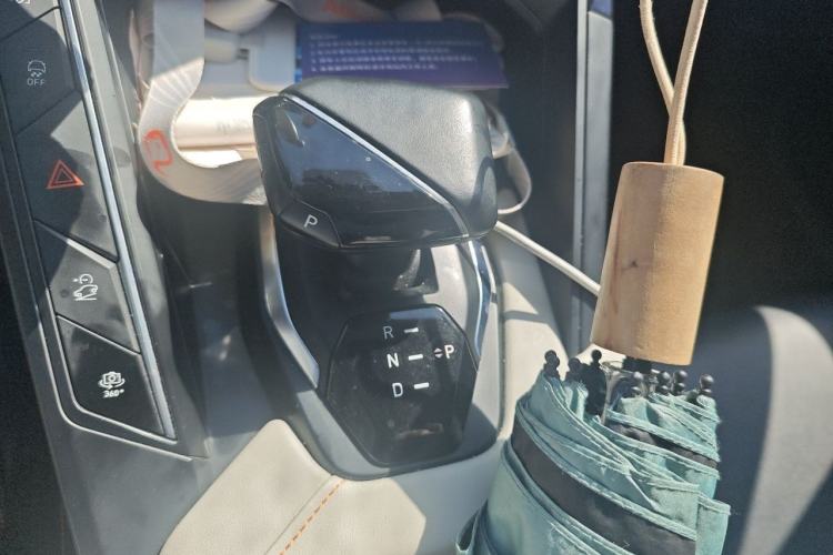 Used Lynk & Co 06 EM-P 2020 PHEV Plus Gear Lever