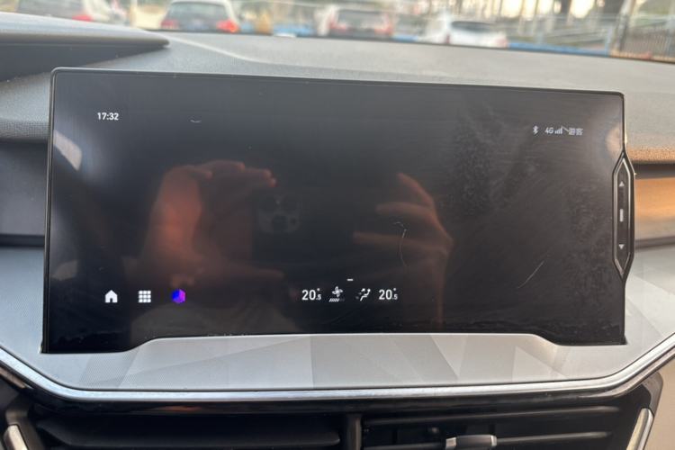 Used Lynk & Co 06 EM-P 2020 PHEV Plus Interior 7