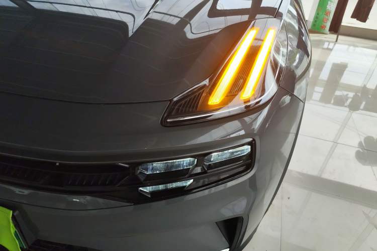 Used Lynk & Co 06 EM-P 2020 PHEV Plus Left Front Headlight