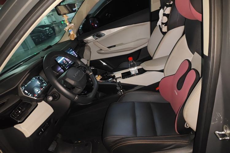 Used Lynk & Co 06 EM-P 2020 PHEV Plus Left Front Seat