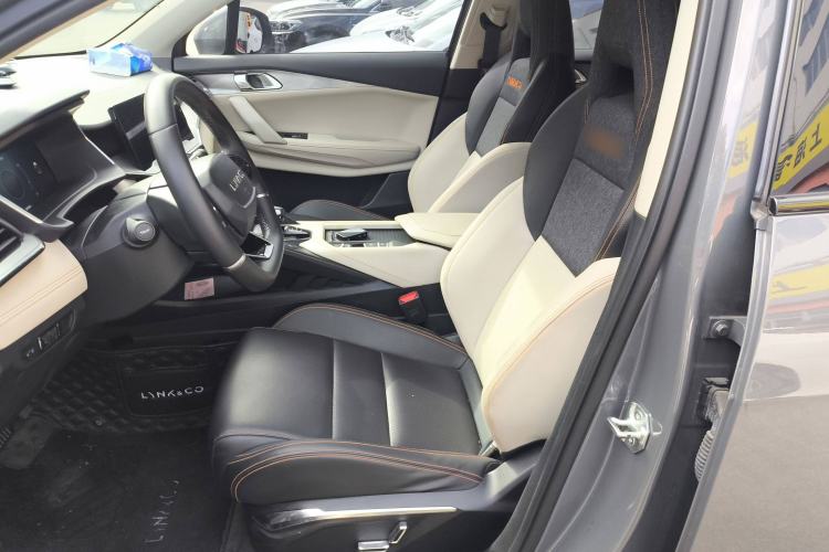 Used Lynk & Co 06 EM-P 2020 PHEV Plus Left Front Seat