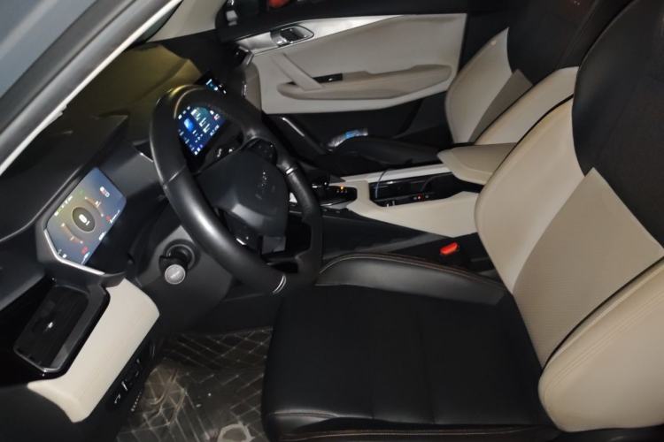 Used Lynk & Co 06 EM-P 2020 PHEV Plus Left Front Seat