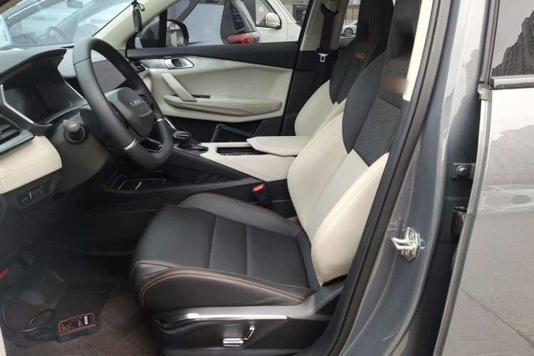 Used Lynk & Co 06 EM-P 2020 PHEV Plus Left Front Seat