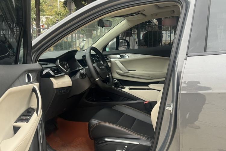 Used Lynk & Co 06 EM-P 2020 PHEV Plus Left Front Seat