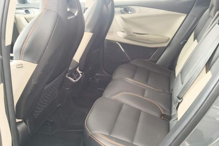 Used Lynk & Co 06 EM-P 2020 PHEV Plus Left Rear Seat