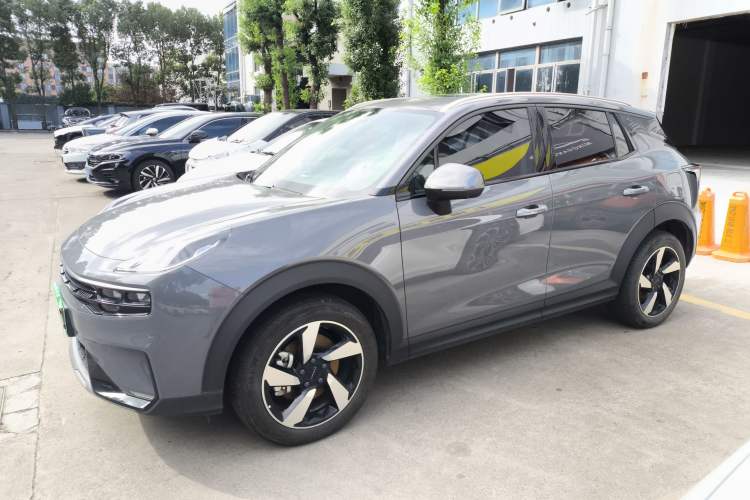 Used Lynk & Co 06 EM-P 2020 PHEV Plus Left Side