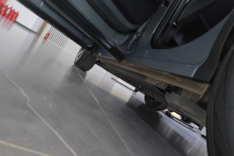 Used Lynk & Co 06 EM-P 2020 PHEV Plus Left Side Sill