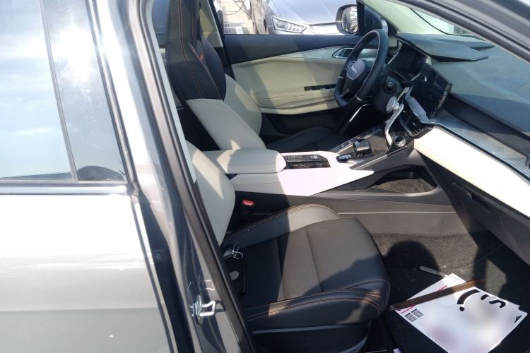 Used Lynk & Co 06 EM-P 2020 PHEV Plus Right Front Seat