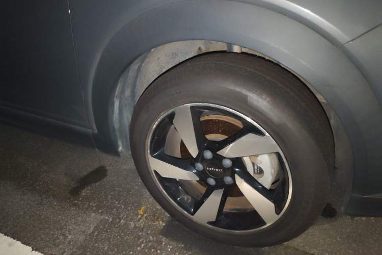 Used Lynk & Co 06 EM-P 2020 PHEV Plus Right Front Wheel Hub