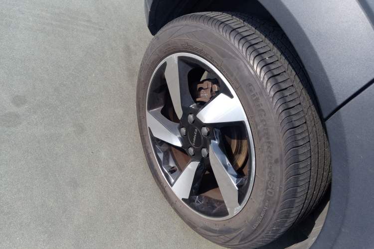 Used Lynk & Co 06 EM-P 2020 PHEV Plus Right Rear Wheel Hub