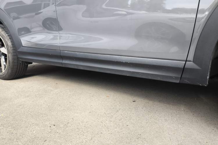Used Lynk & Co 06 EM-P 2020 PHEV Plus Right Side Sill