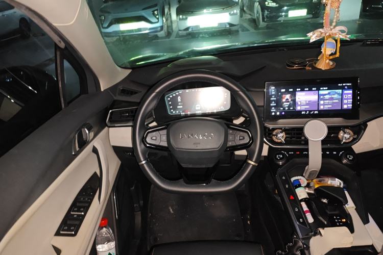 Used Lynk & Co 06 EM-P 2020 PHEV Plus Steering Wheel
