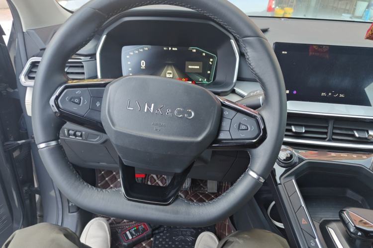 Used Lynk & Co 06 EM-P 2020 PHEV Plus Steering Wheel