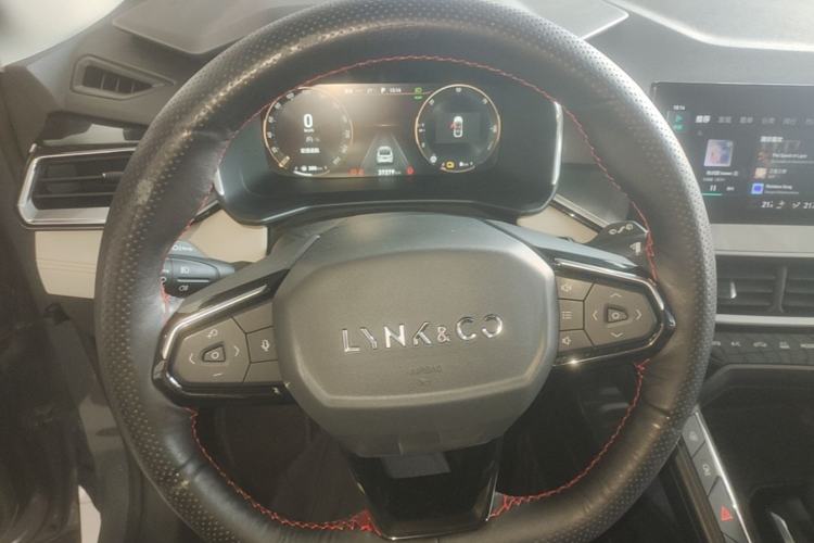 Used Lynk & Co 06 EM-P 2020 PHEV Plus Steering Wheel