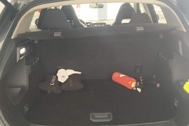 Used Lynk & Co 06 EM-P 2020 PHEV Plus Trunk