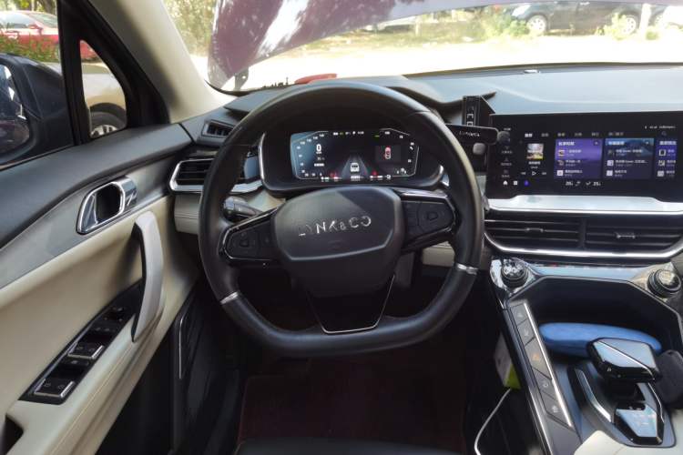 Used Lynk & Co 06 EM-P 2020 PHEV Plus Steering Wheel