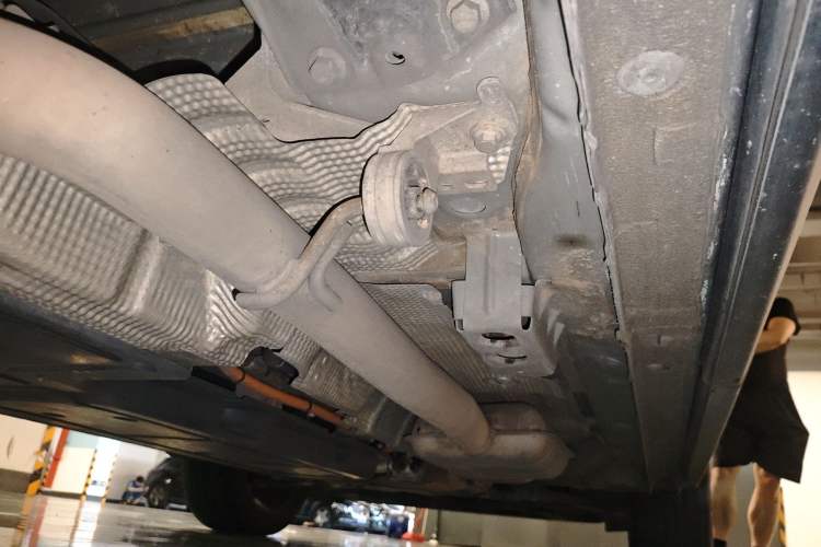Used Lynk & Co 06 EM-P 2020 PHEV Plus Chassis Rear Left