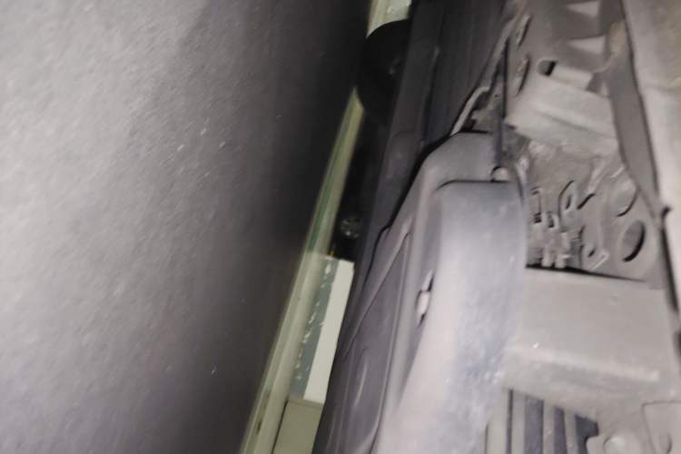 Used Lynk & Co 06 EM-P 2020 PHEV Plus Chassis Rear Left
