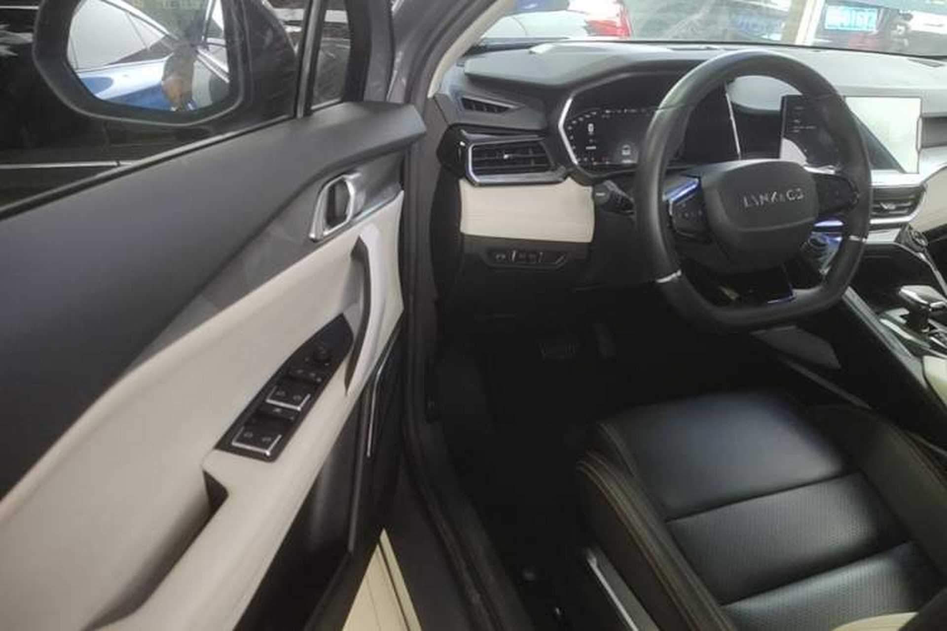 Used Lynk & Co 06 EM-P 2020 PHEV Plus Driver Seat