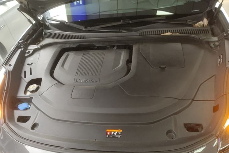 Used Lynk & Co 06 EM-P 2020 PHEV Plus Engine Bay
