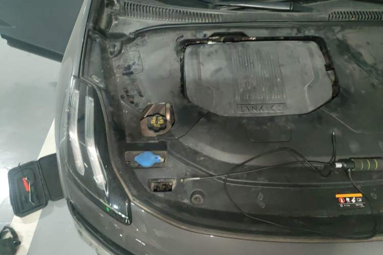 Used Lynk & Co 06 EM-P 2020 PHEV Plus Engine Bay Right