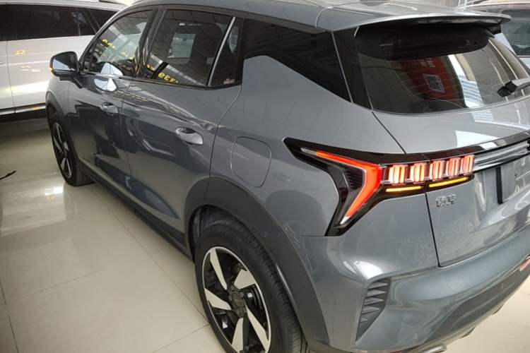 Used Lynk & Co 06 EM-P 2020 PHEV Plus Exterior 2
