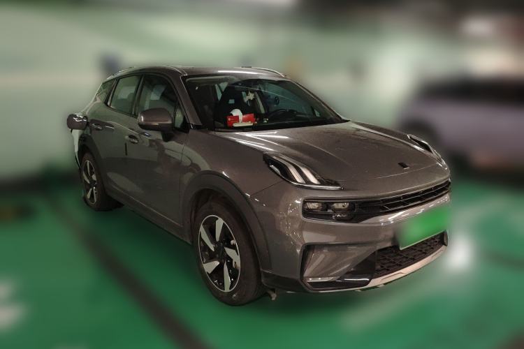 Used Lynk & Co 06 EM-P 2020 PHEV Plus Front Right 45 Deg